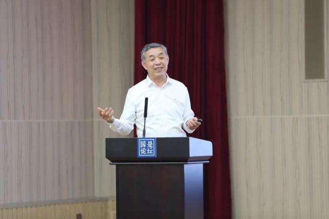 红杉中国投资合伙人李俊峰:未来技术创新是围绕发展可持续的能量和算力技术展开